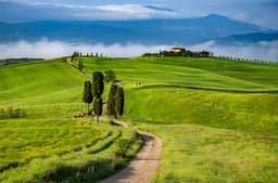Long-distance walks in Italy: which route is right for you