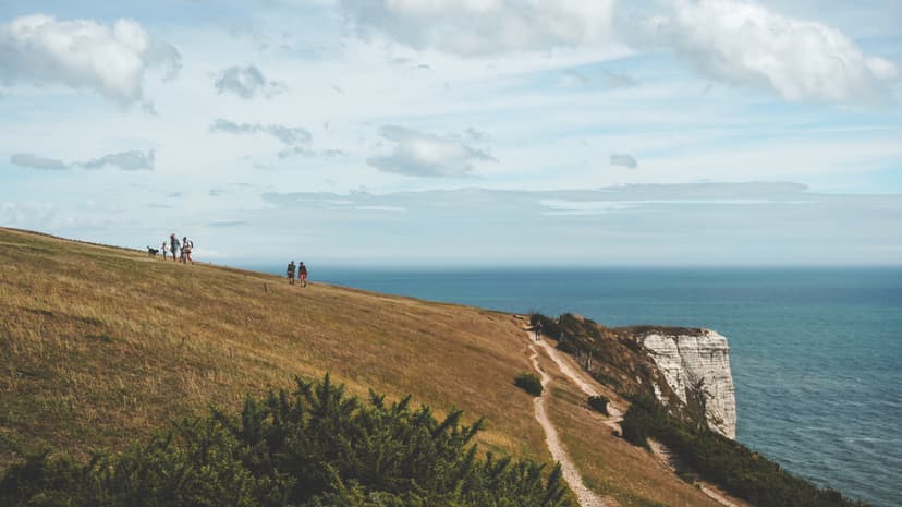 South West Coast Path: the Jurassic Coast from Exmouth to Lulworth Cove - foto 2